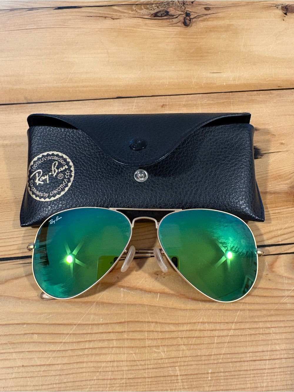 Ray-Ban Aviator Sunglasses in Green Mirrored Lenses